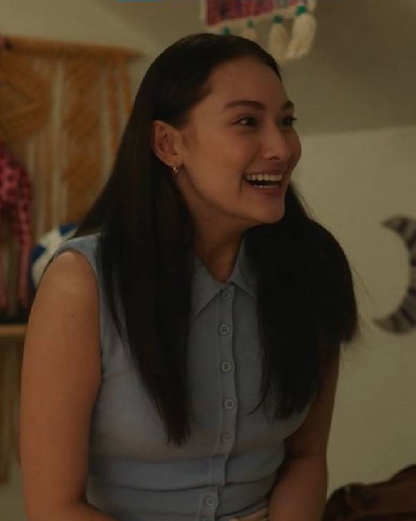 The Summer I Turned Pretty Lola Tung Blue Sleeveless Sweater