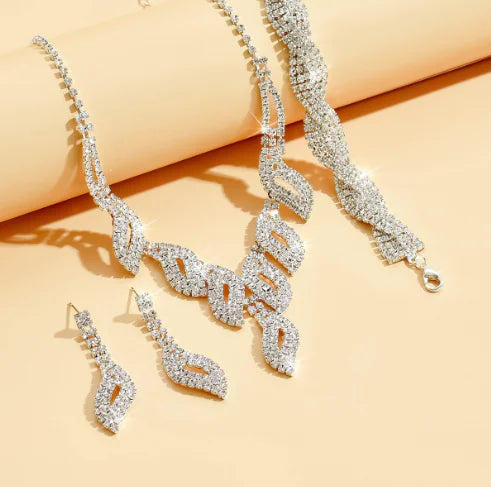 Style Loft Collection Luxury Bridal Necklace & Earrings Set