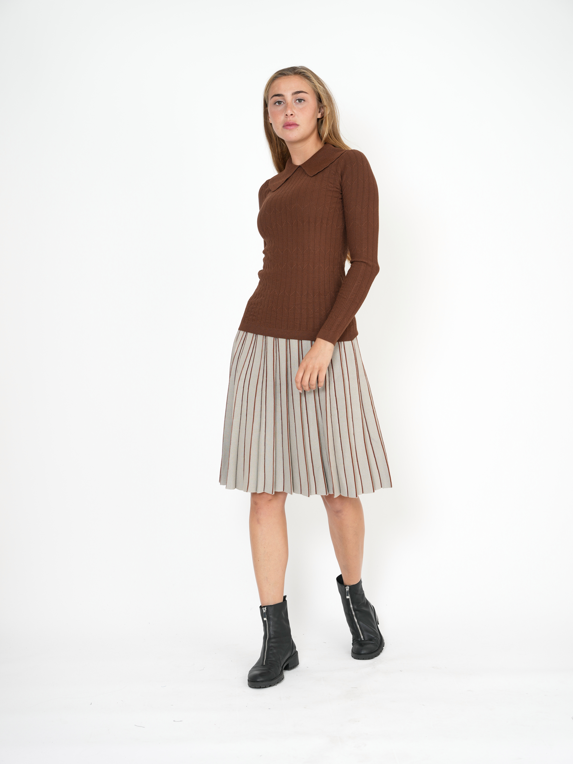 Jersey Kint Pleated Skirt