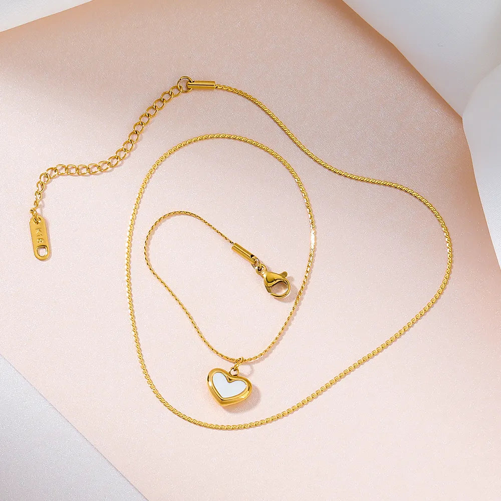 Mother of Pearl Heart Pendant Necklace