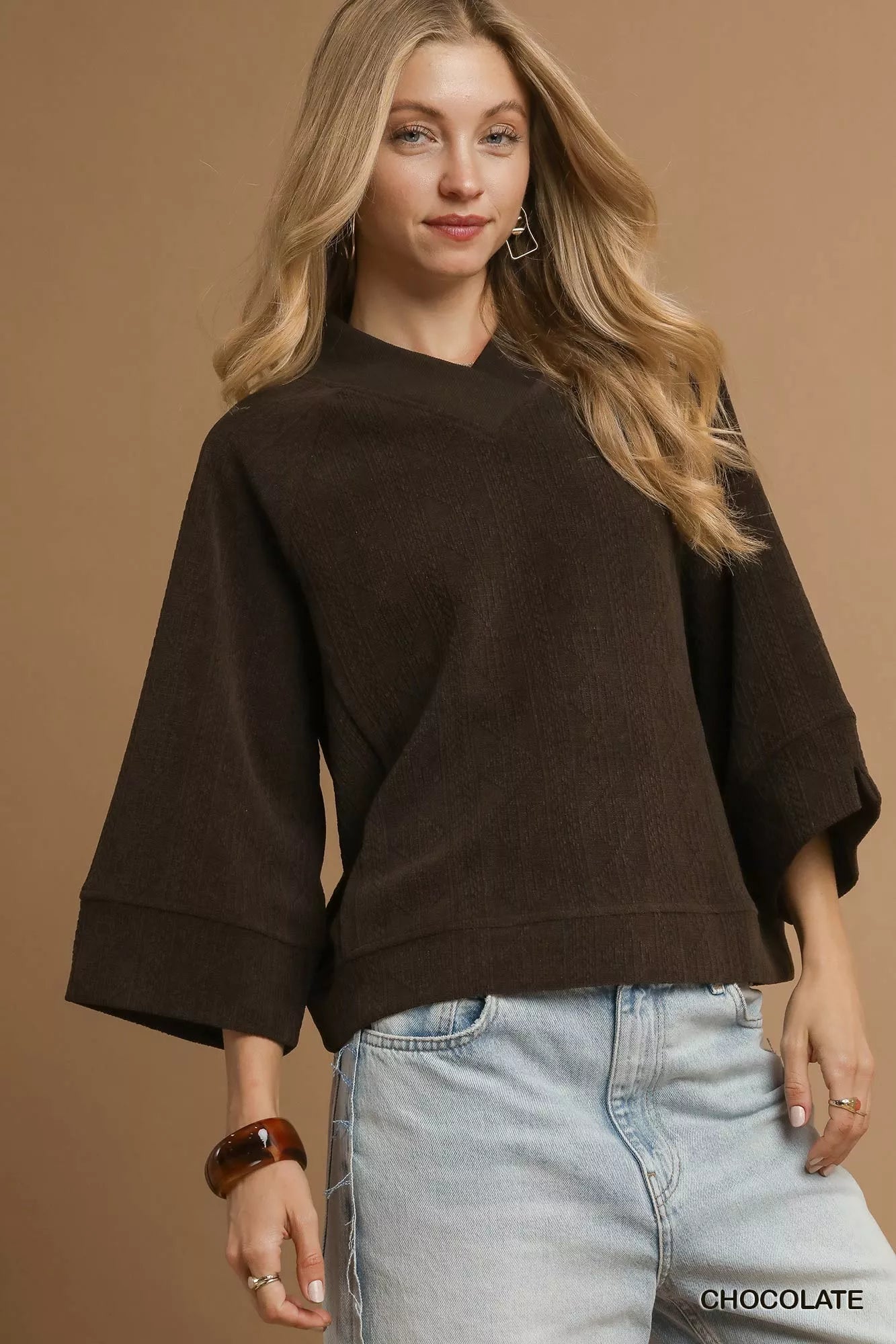 Umgee Textured Knit V-Neck Top