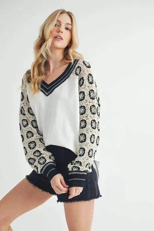 Aemi+Co Crochet V-Neck Top Ivory Small