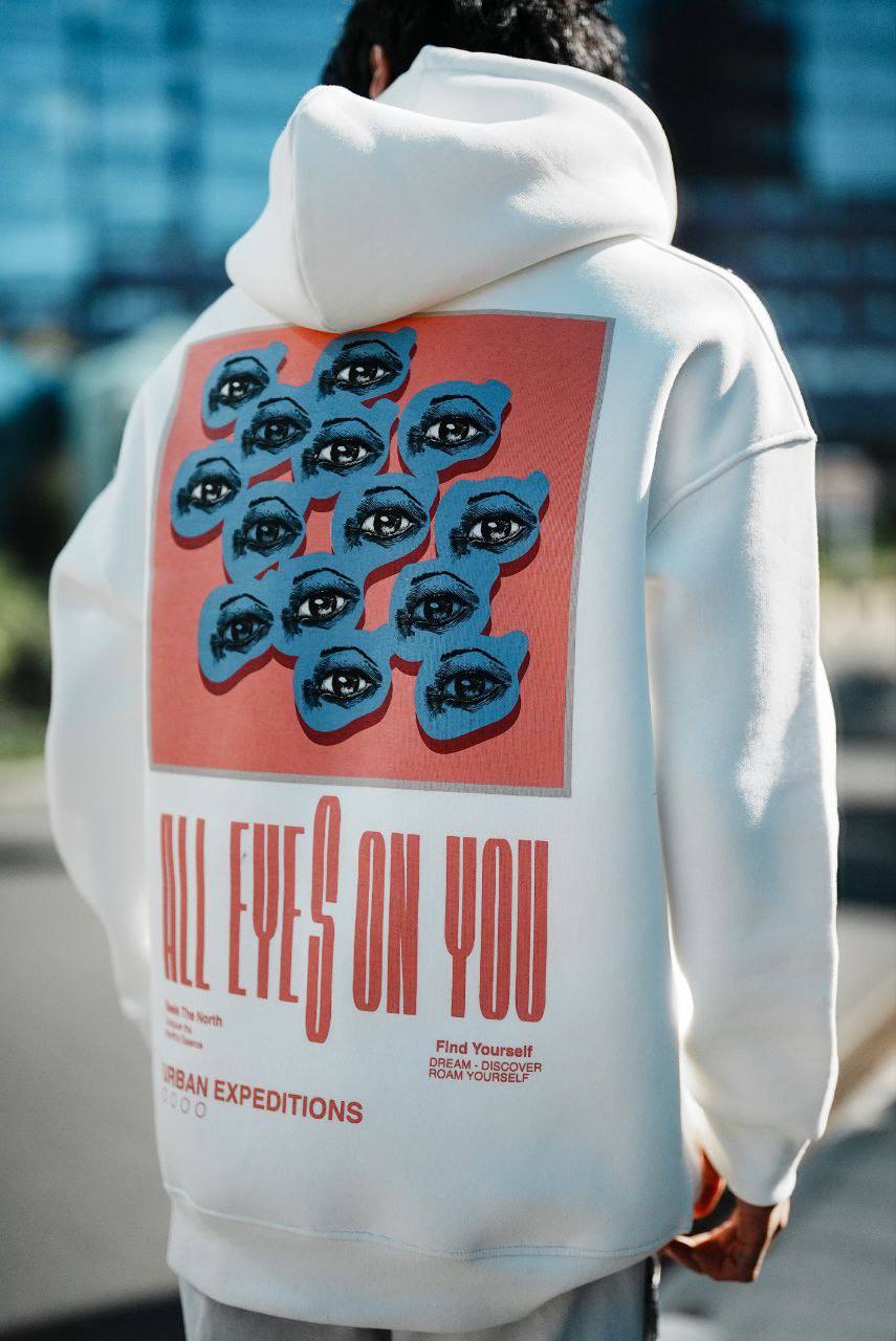 Oversize &#39;All Eyes on You&#39; Graphic Hoodie - Abstract Streetwear Sweatshirt