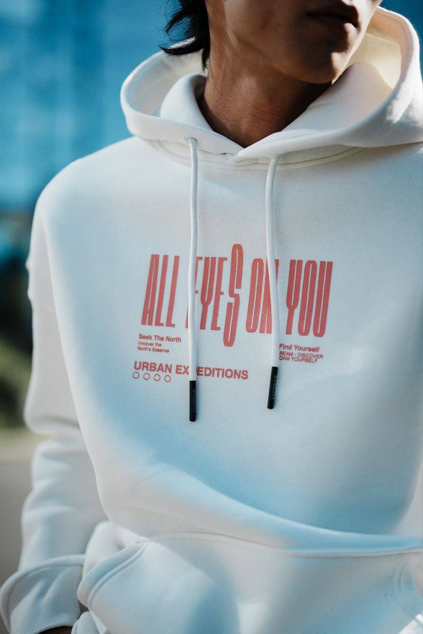 Oversize &#39;All Eyes on You&#39; Graphic Hoodie - Abstract Streetwear Sweatshirt