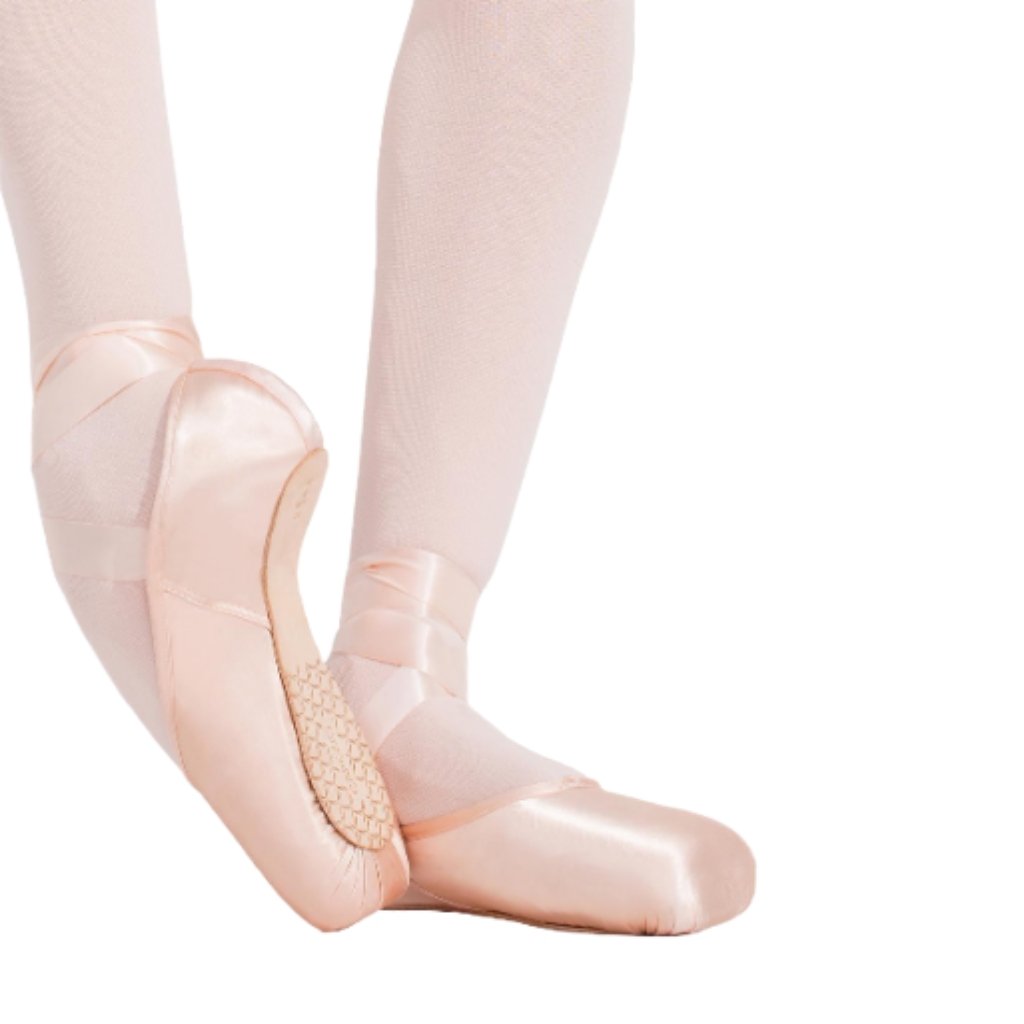 Ava Pointe Shoe