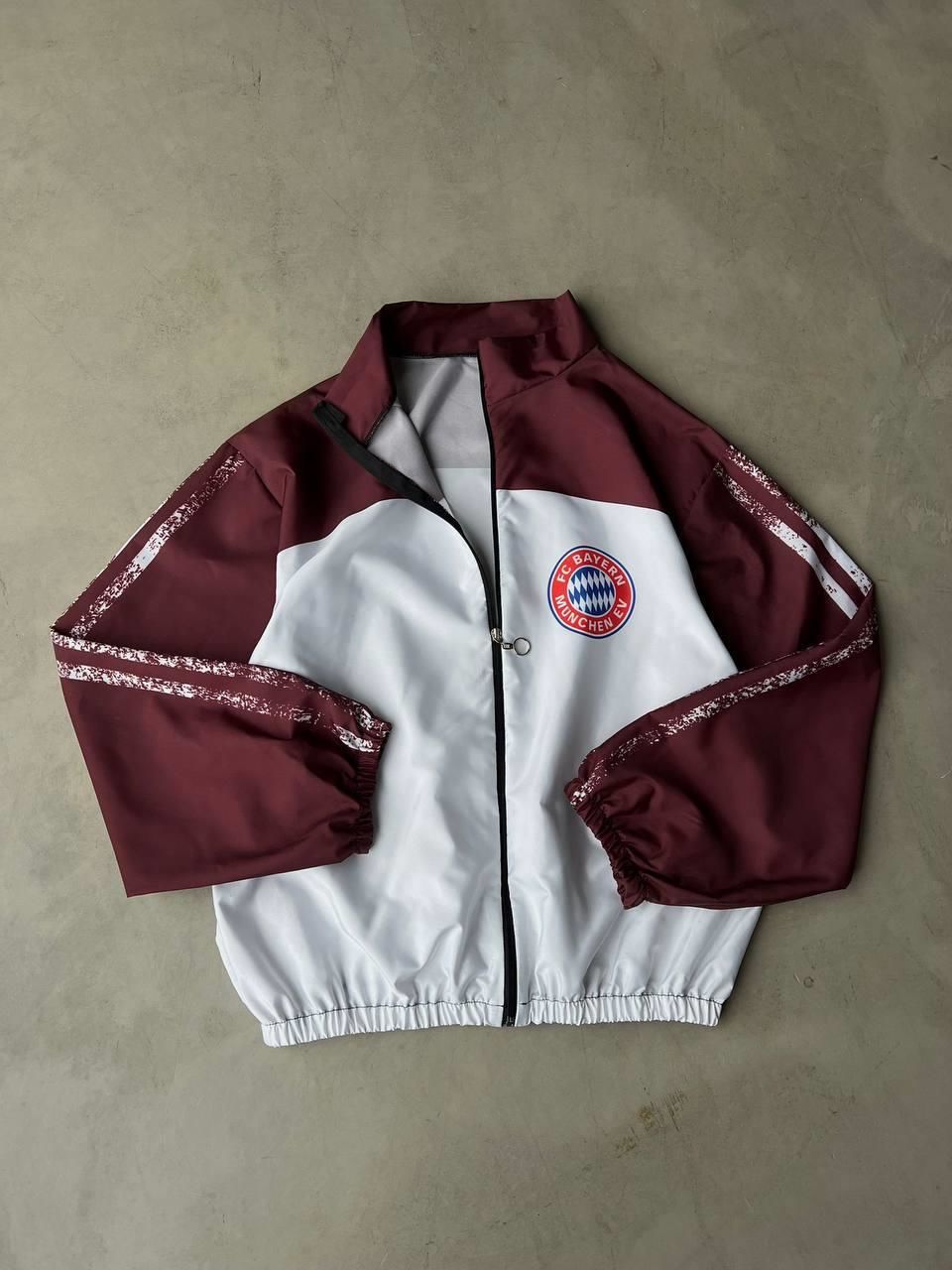 Bayern München Oversized Sports Rain Jacket - Red &amp;amp; White, New Season