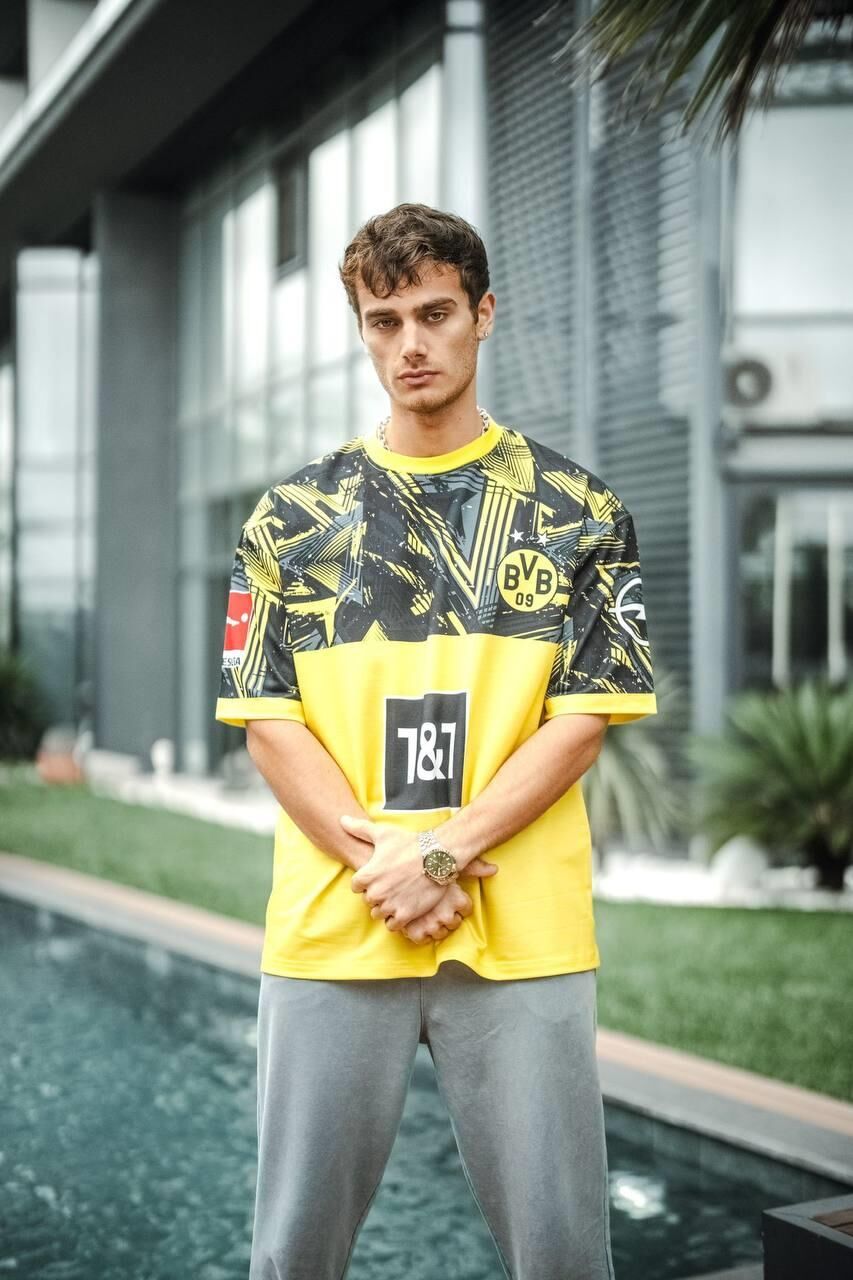 Borussia Dortmund Oversized Logo T-shirt