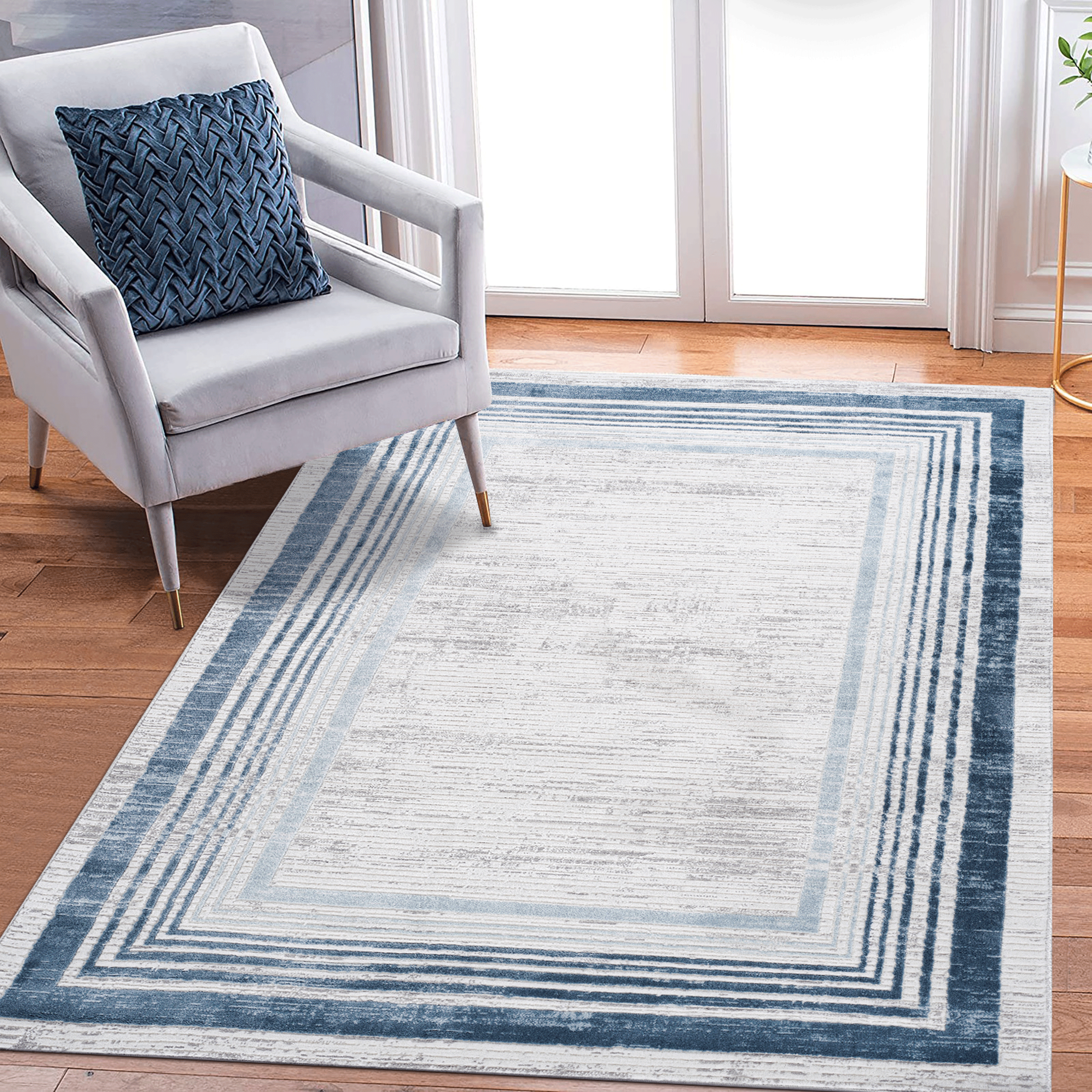 NAAR MARFI Collection 5X7 Blue / Ivory / Bordered Area Rug