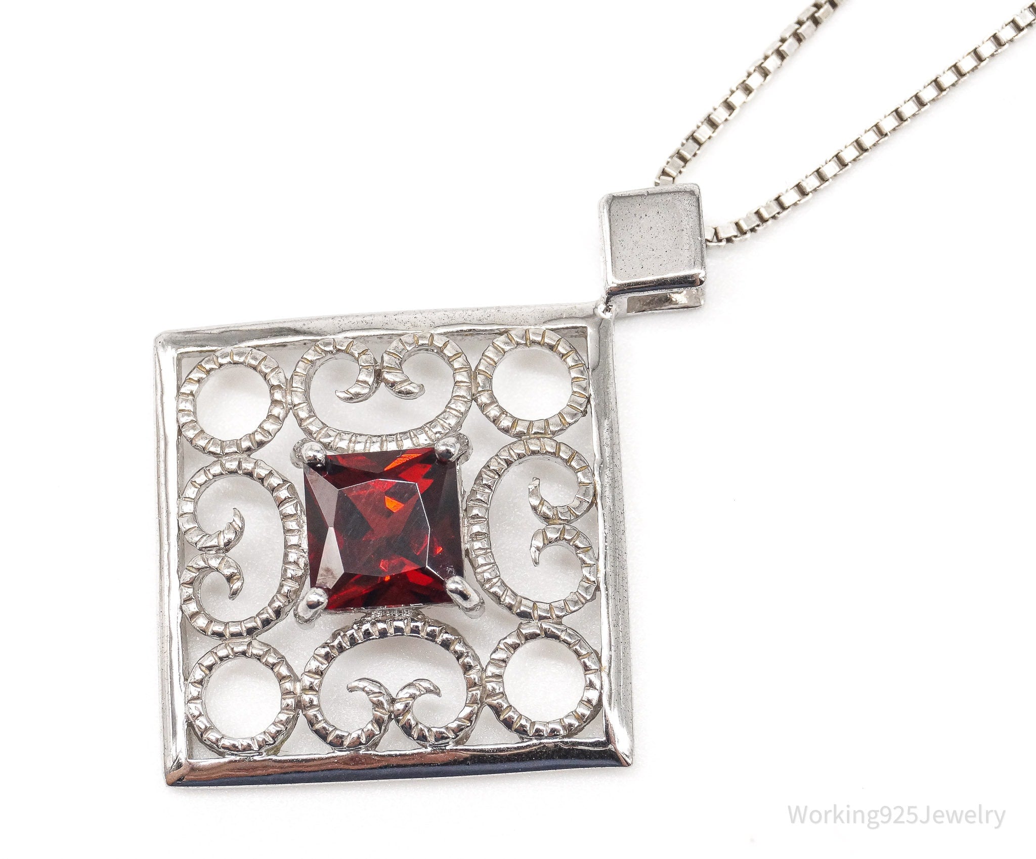 Vintage Garnet Sterling Silver Necklace 18&amp;quot;