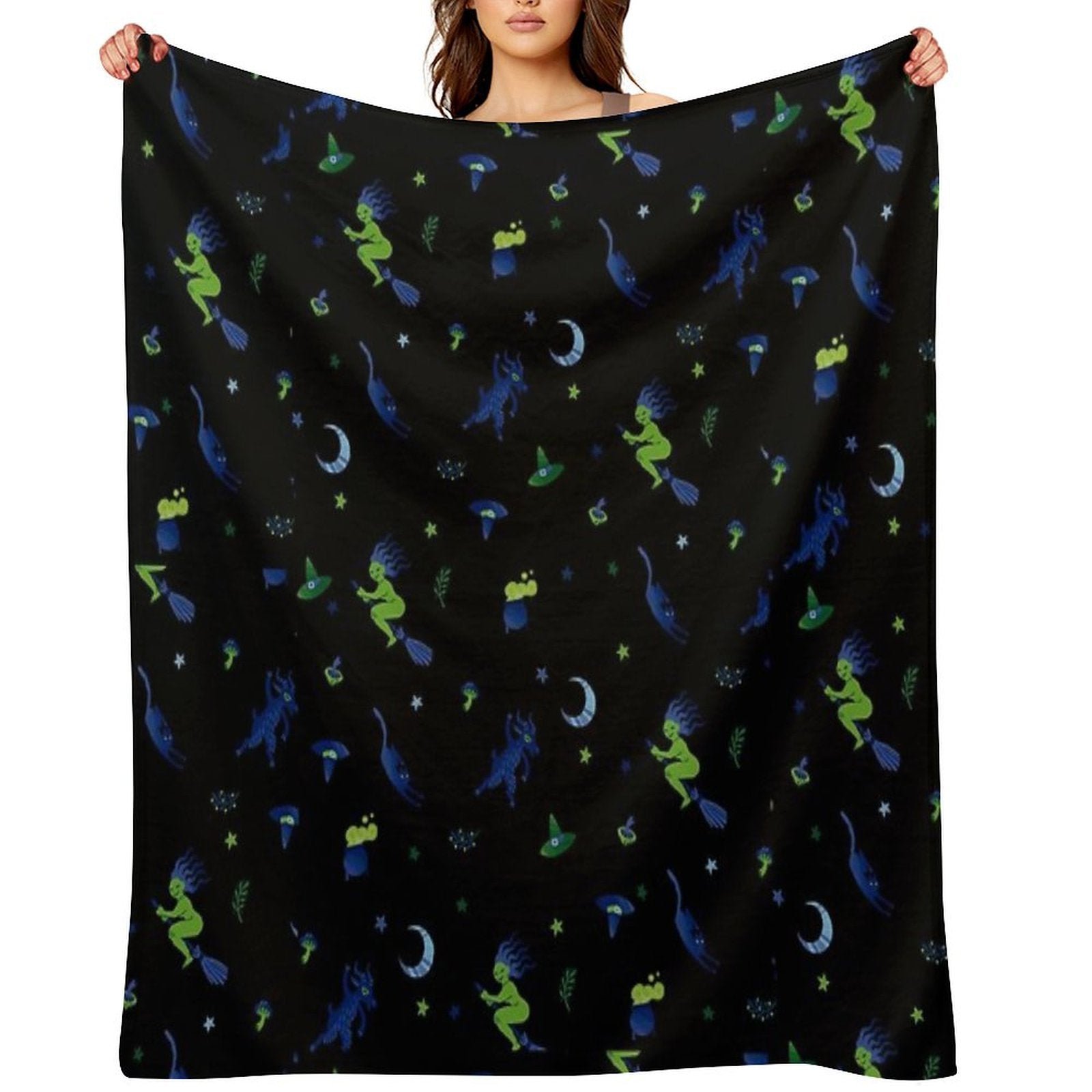 Zugarramurdi Throw Blanket