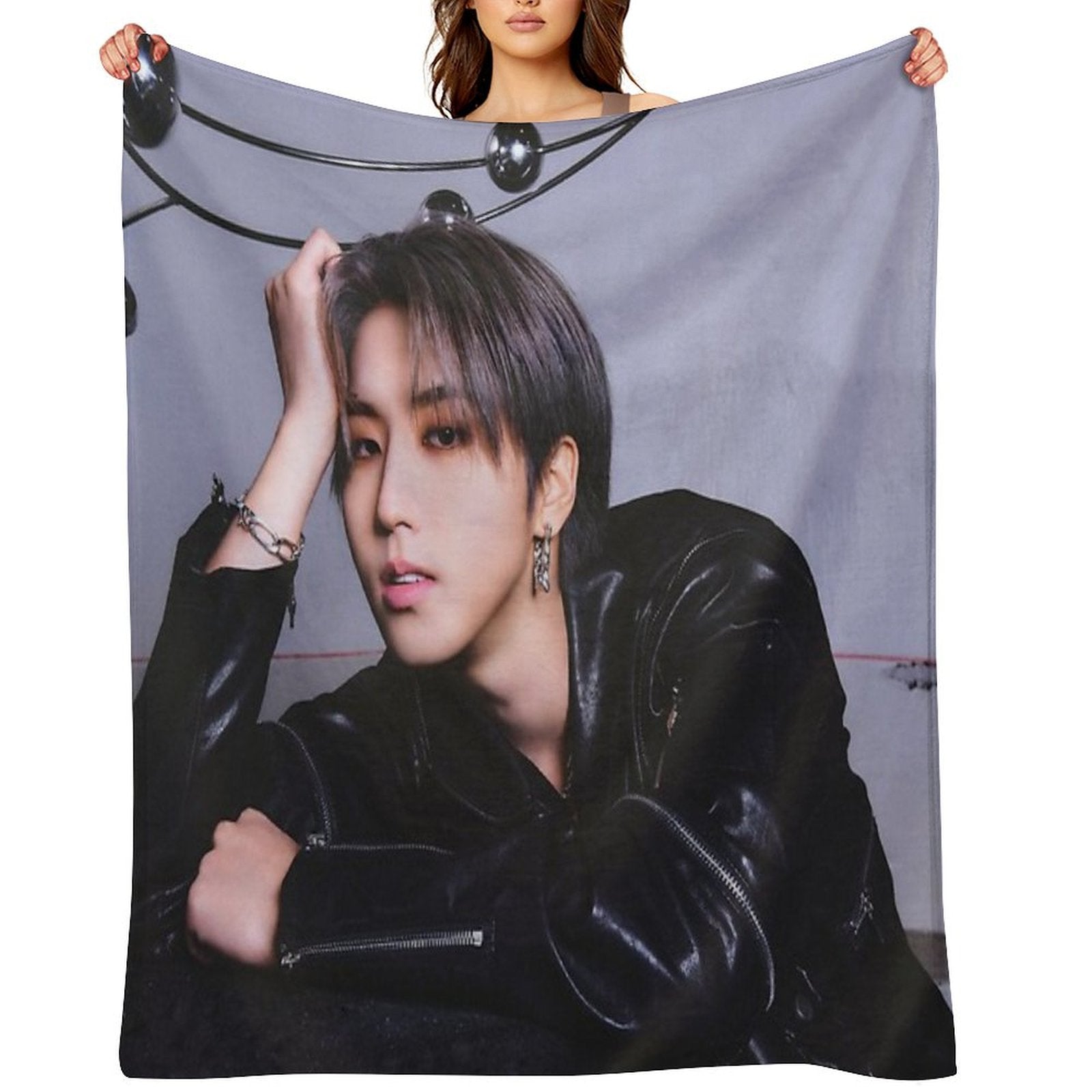 STRAY KIDS HAN Throw Blanket