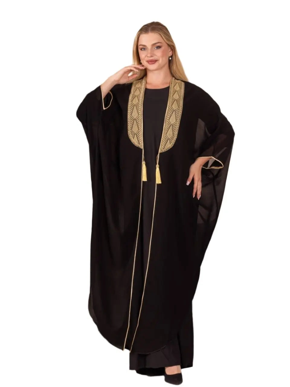 Embroidered Bisht: Traditional Clothing in Free Size