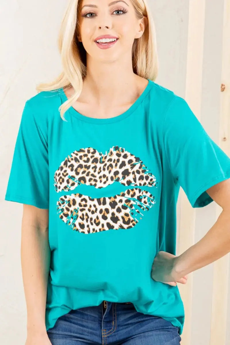Leopard Lip Graphic Women&amp;#39;s Plus Size Tee - Comfy, Stylish T-Shirt