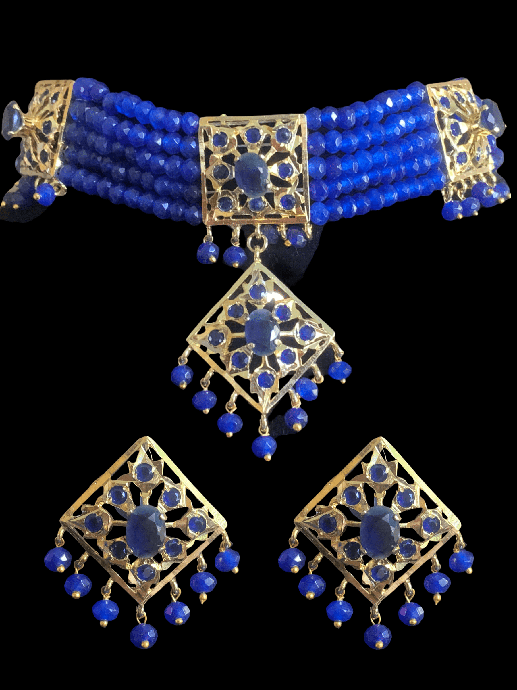 C125 Anushay choker set in blue beads   ( SHIPS IN 4 WEEKS  )
