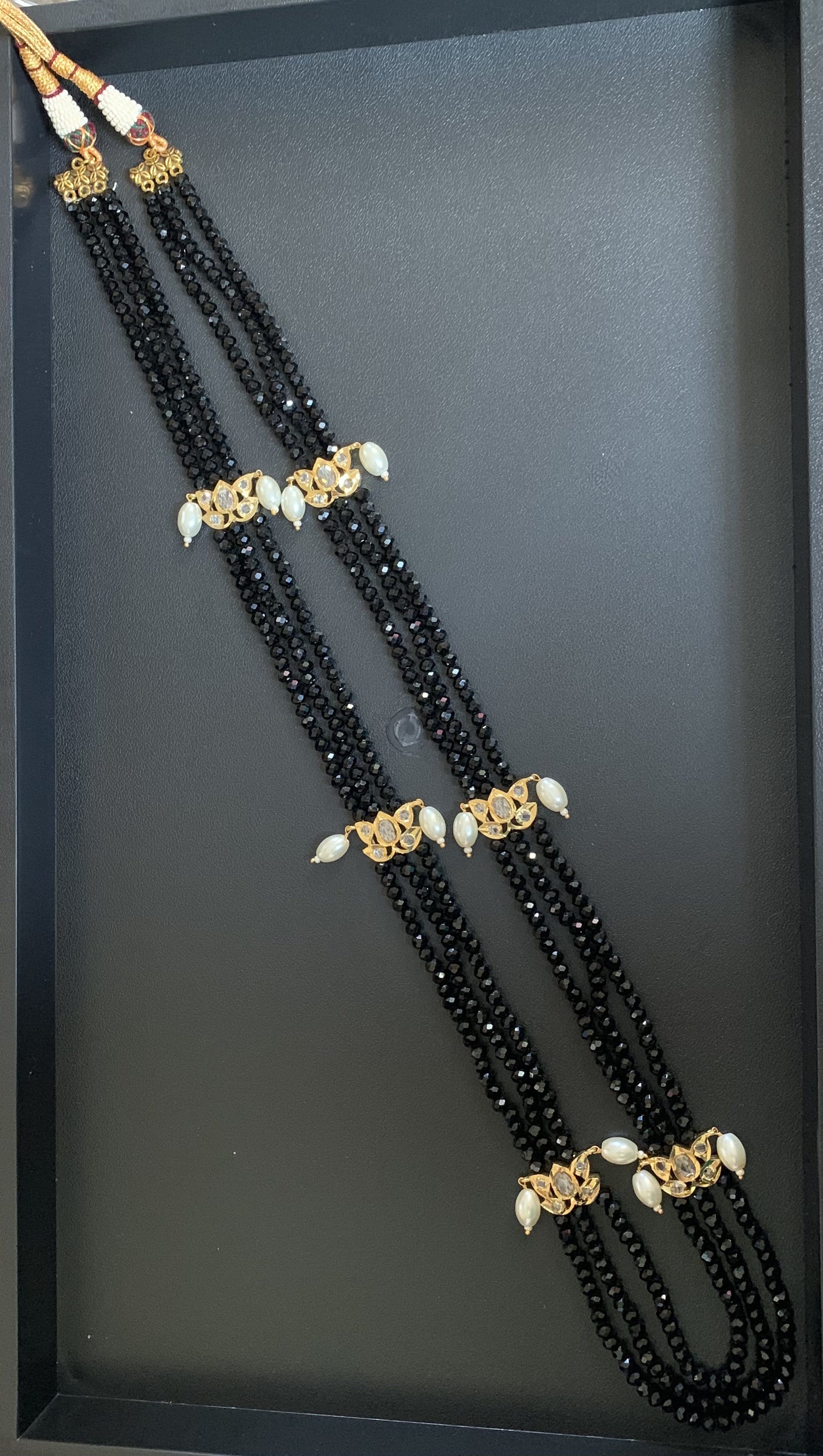 Raina  black beads  necklace ( READY TO SHIP )