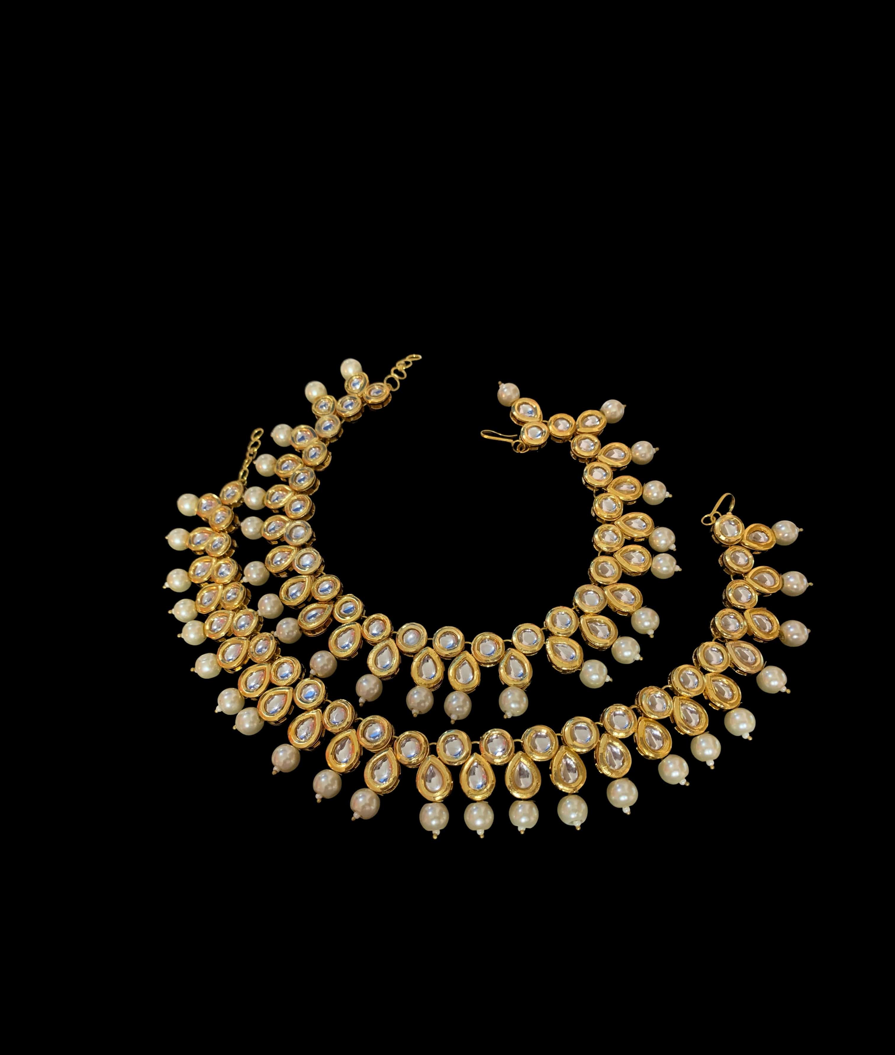 kundan  Anklets ( shell pearls  ) ( SHIPS IN 2 WEEKS )