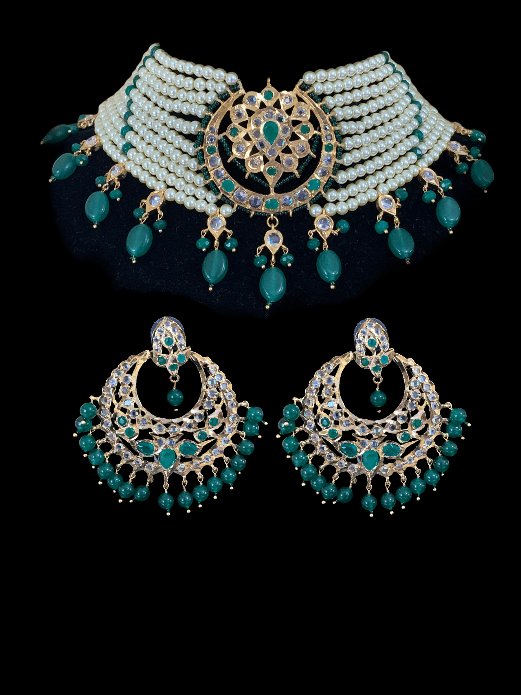 C103 Noor choker set in green with golden pearls (SHIPS IN 3 WEEKS )