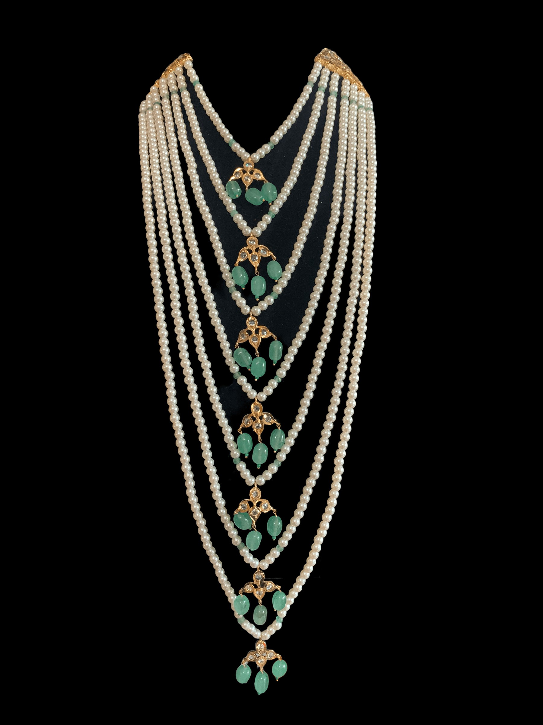 SAT54 Insia satlada in light green beads ( SHIPS IN 3 WEEKS  )