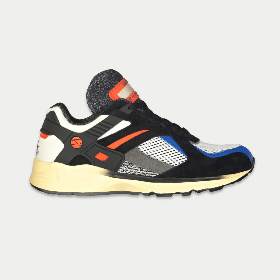 LA Gear Men&amp;#39;s Catapult Light-Up Lowtop | Black x Orange