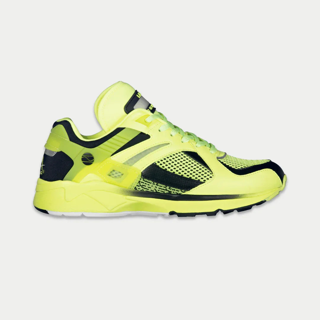 LA Gear Men&amp;#39;s Catapult Light-Up x Glow Lowtop | Neon Yellow x Black