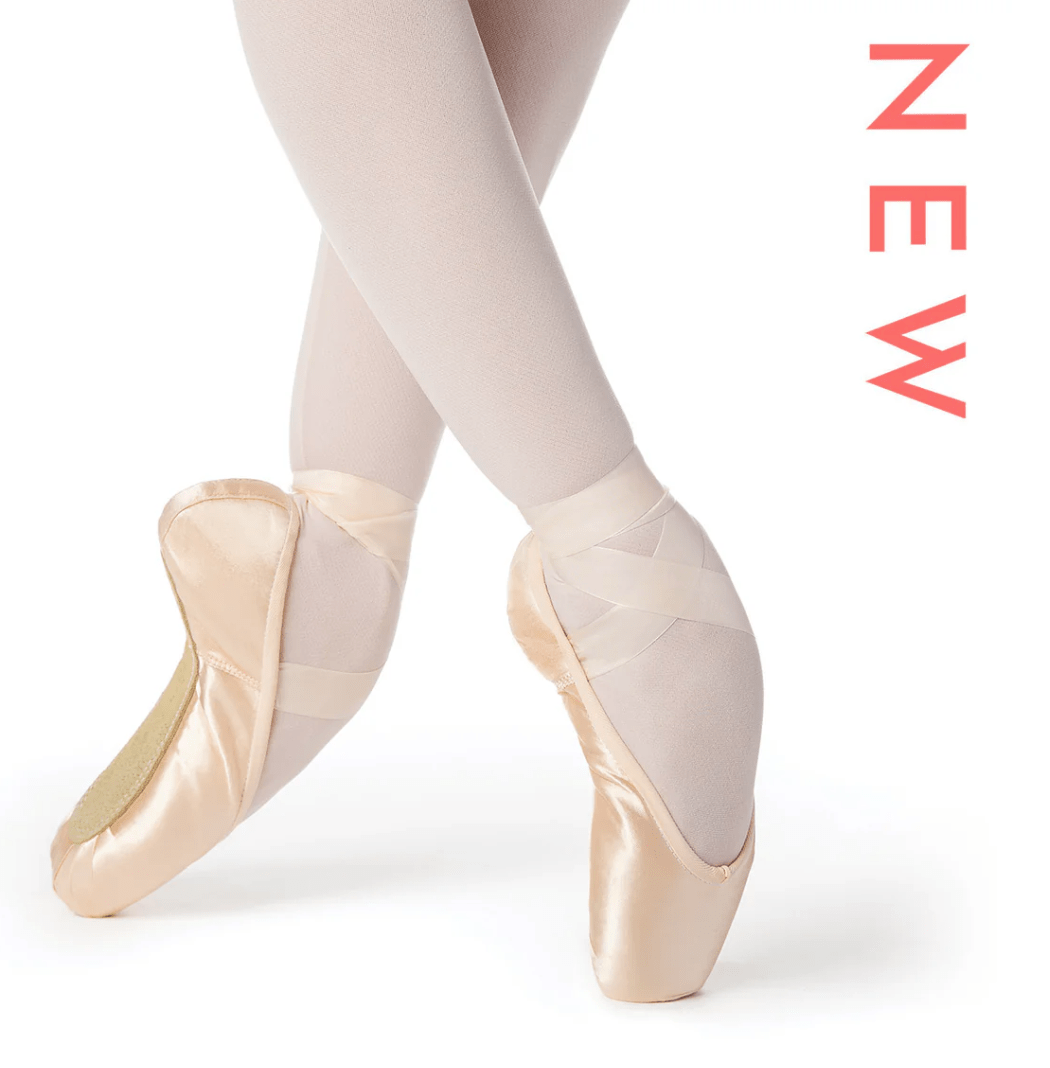 Mika Pointe Shoe