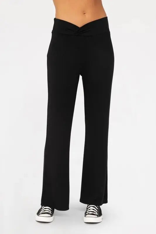 Trendsi Cross Pleat Flare Pants Women&amp;#39;s Fashion Trousers Comfortable &amp;amp; Stylish