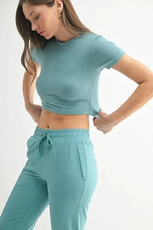 Trendsi Micro-Ribbed Tee Women&amp;#39;s Athleisure Top Casual Cropped Fit USA Shipped