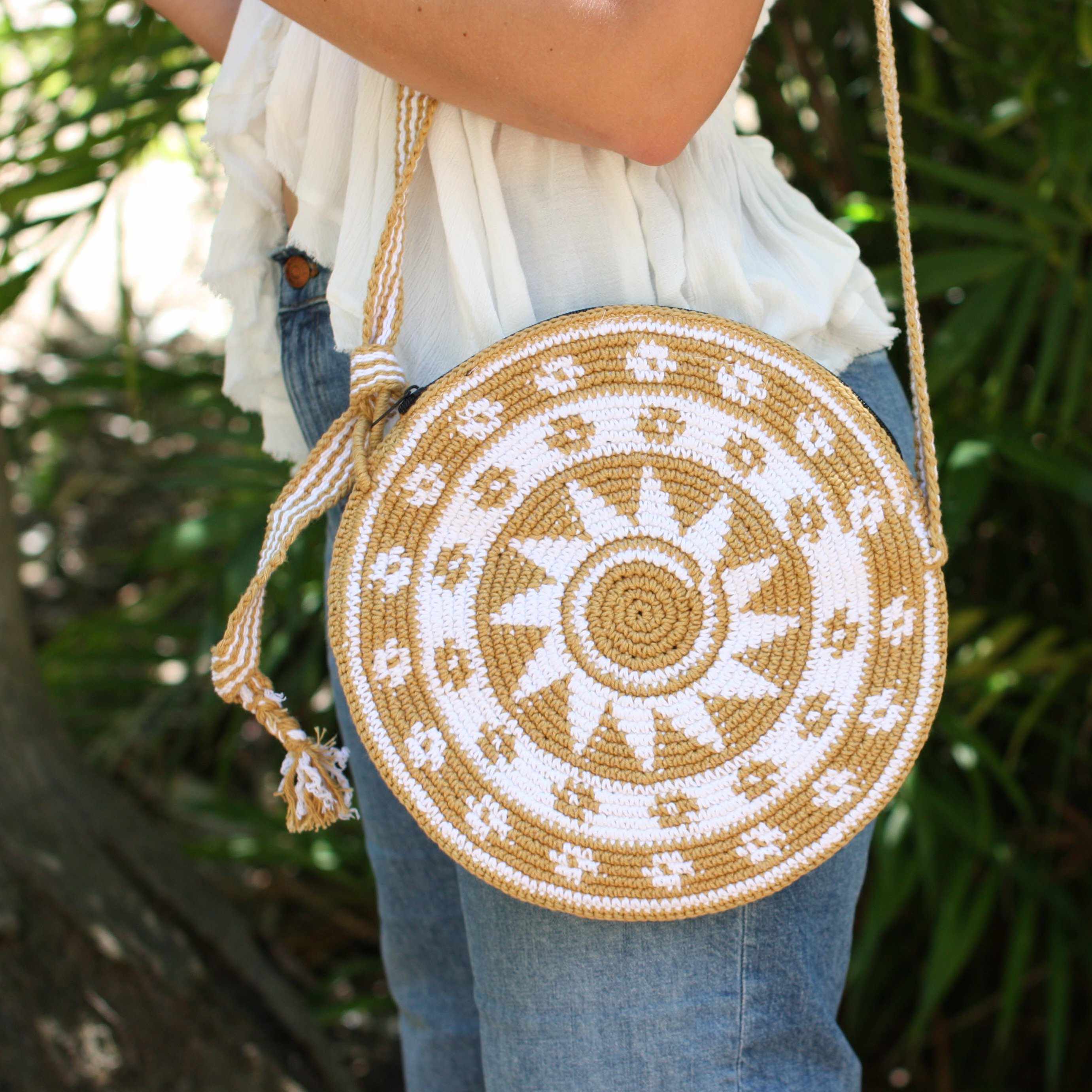 Nadia Crochet Round Crossover Purse - Guatemala