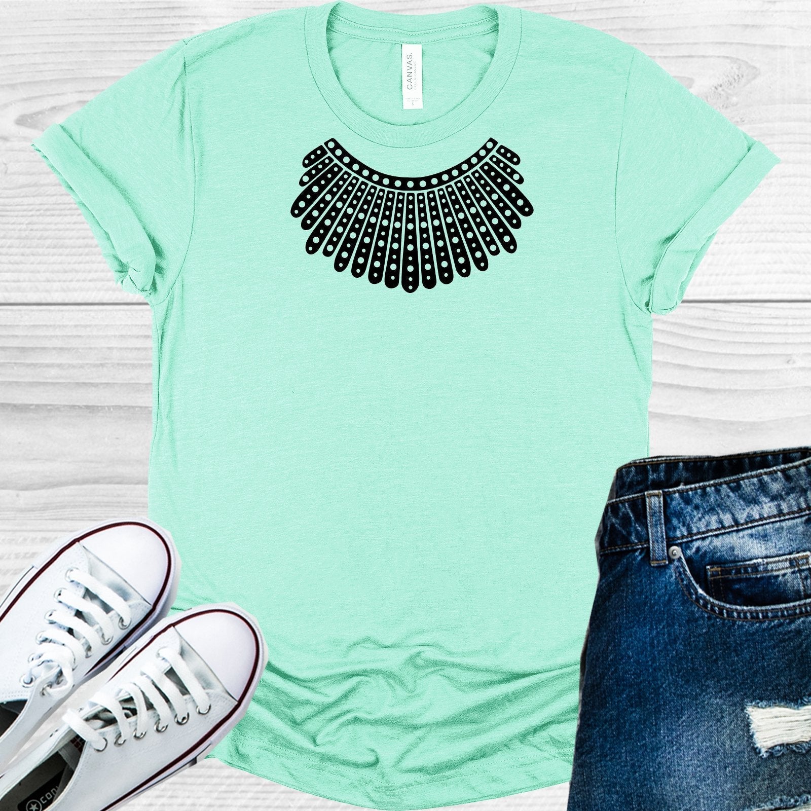 RBG NECKLACE/COLLAR GRAPHIC TEE