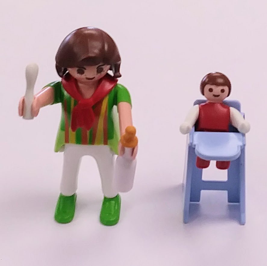 Playmobil figure 3208 - Mother with Child