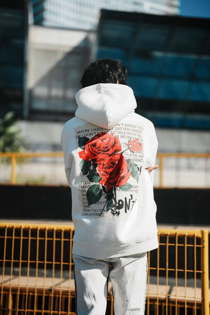 Oversize &#39;Red Roses&#39; Graphic Hoodie - Dark Aesthetic Streetwear Sweatshirt