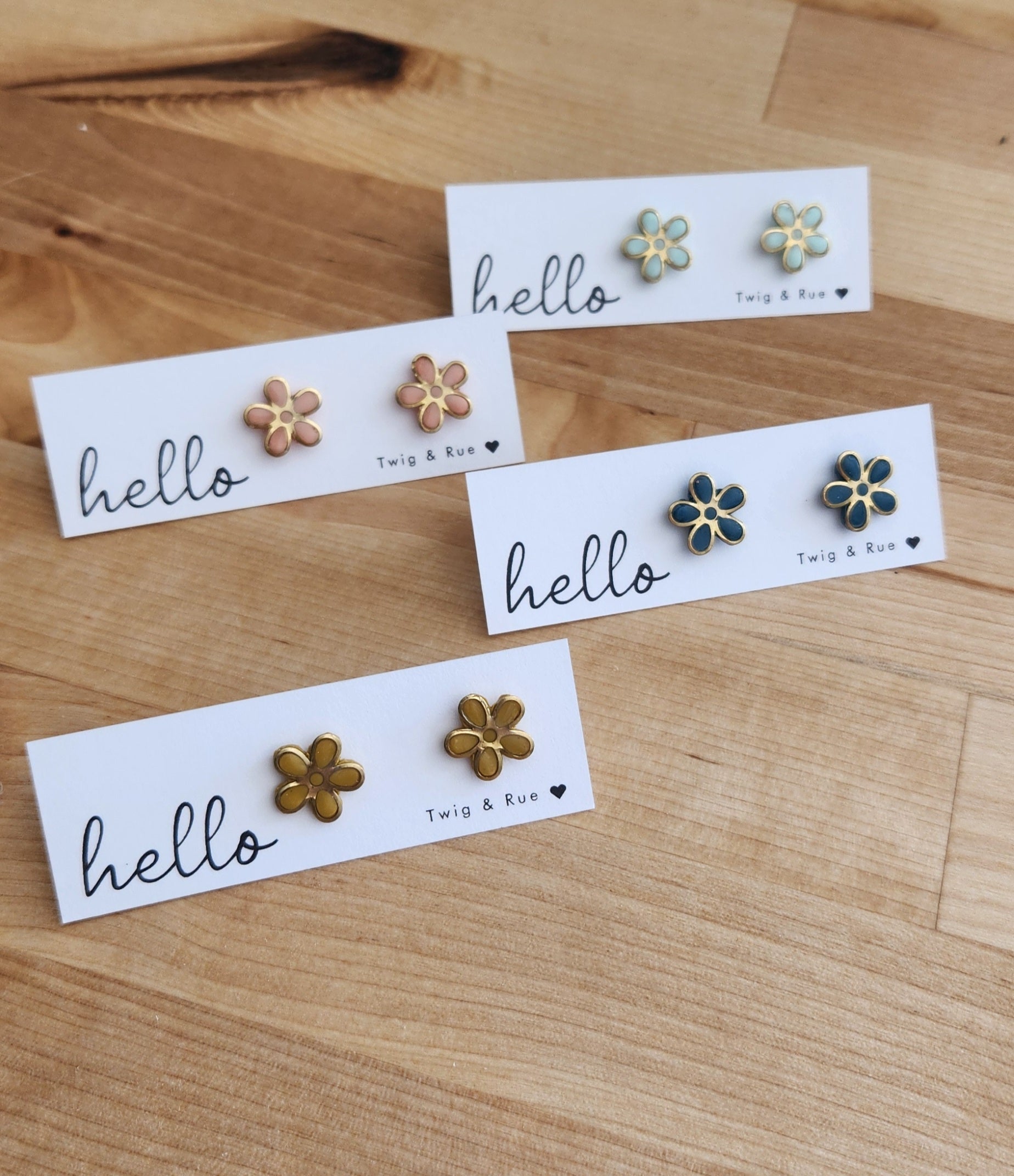 Flower clay studs
