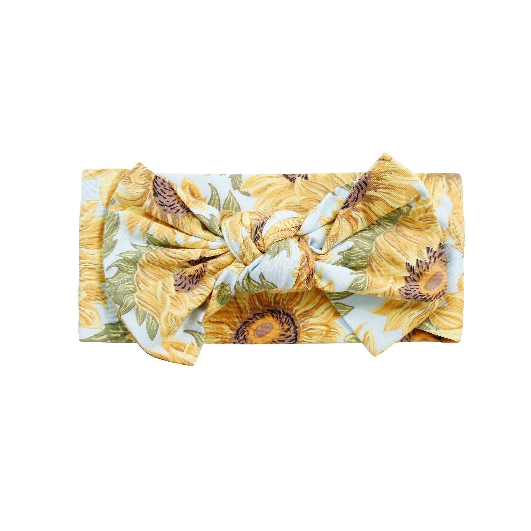 Sammy&amp;#39;s Sunflower Knotted Bow