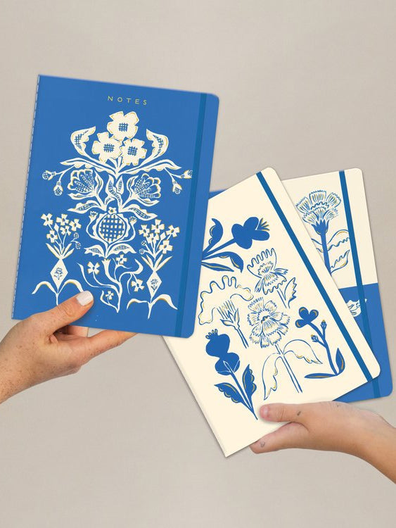 Blue Flowers Bouquet Sewn Trio Notebook Set