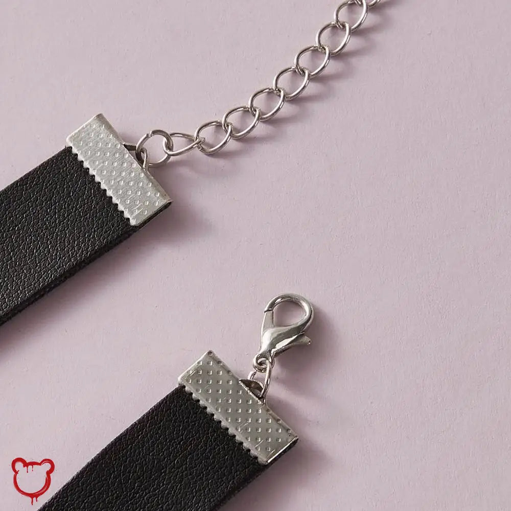 “Dragons Blood” Dagger Pendant Choker