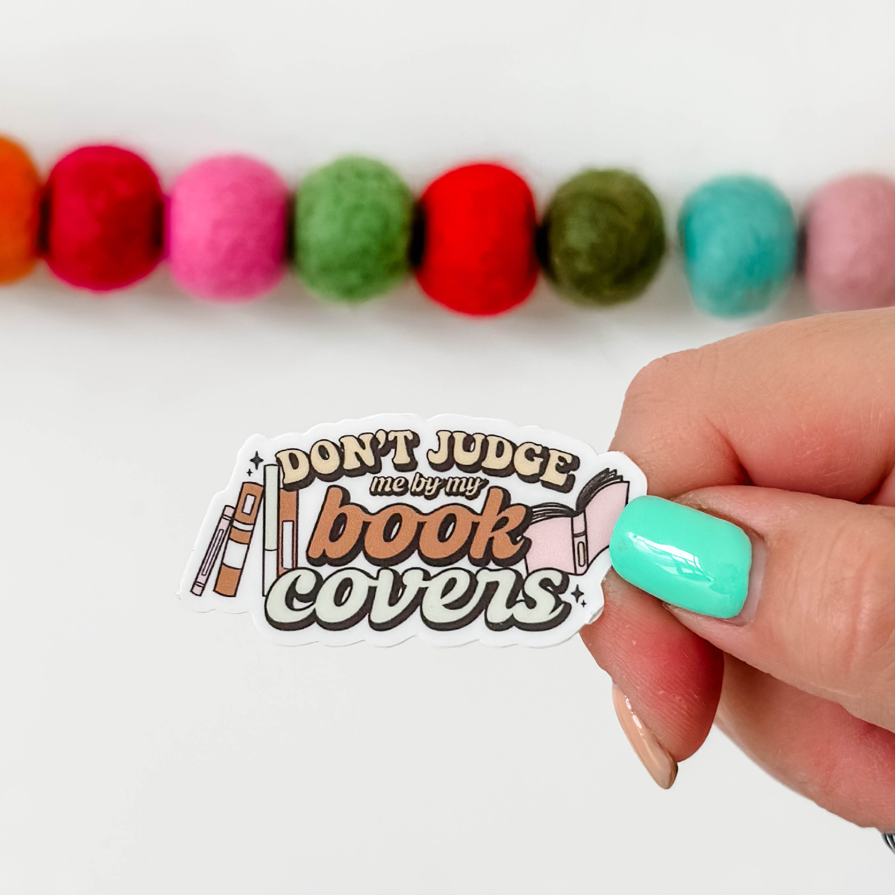LMSS® STICKER - Don&amp;#39;t Judge Me By My Book Covers