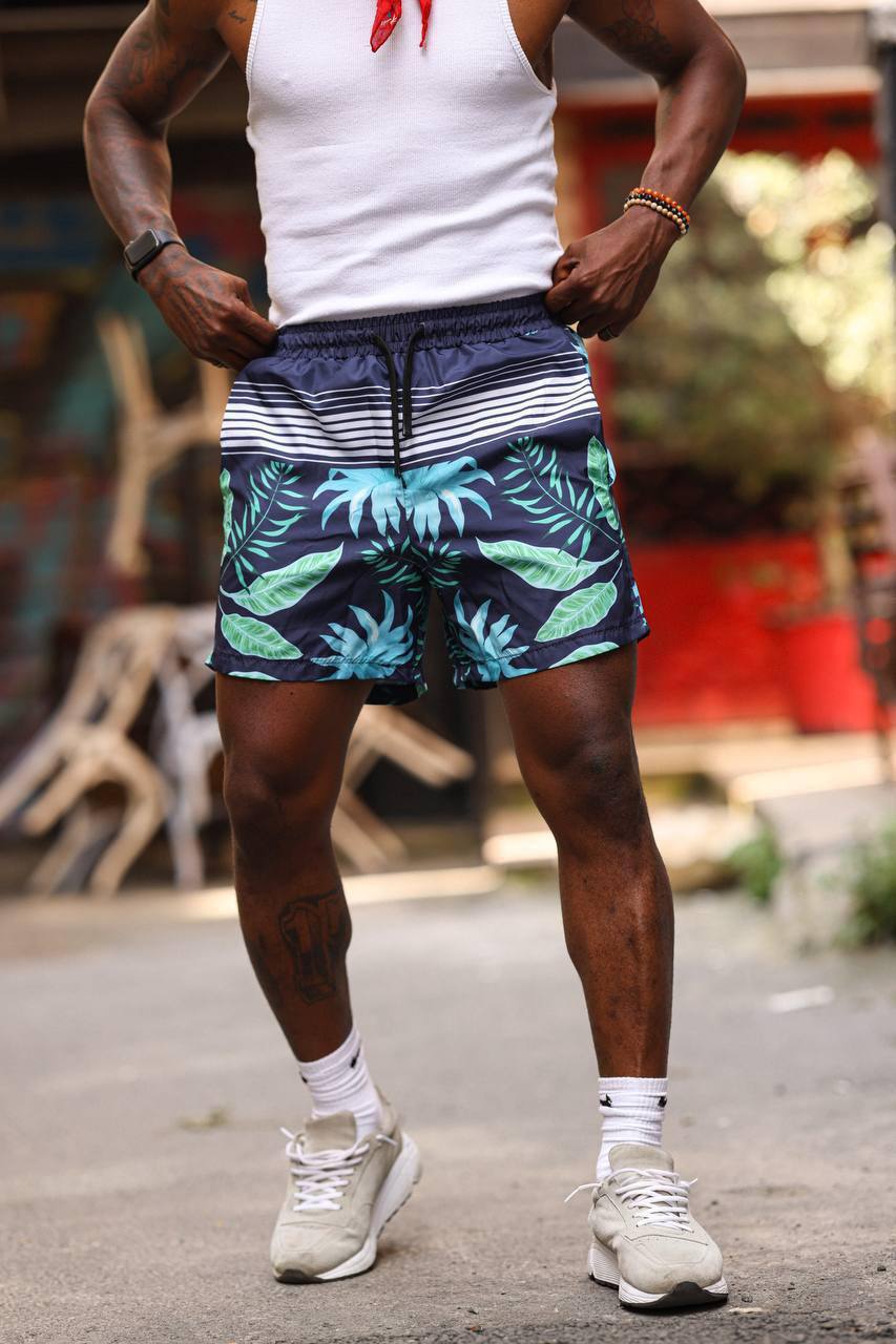 Oceanic Bloom Quick-Dry Men&amp;#39;s Shorts – Tropical Print Performance for Summer Days