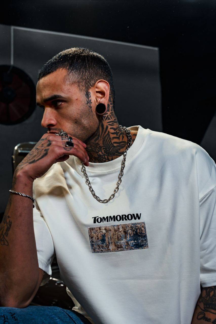 Men&amp;#39;s Oversize &amp;#39;TOMMOROW&amp;#39; Graphic Tee - Abstract Streetwear Shirt