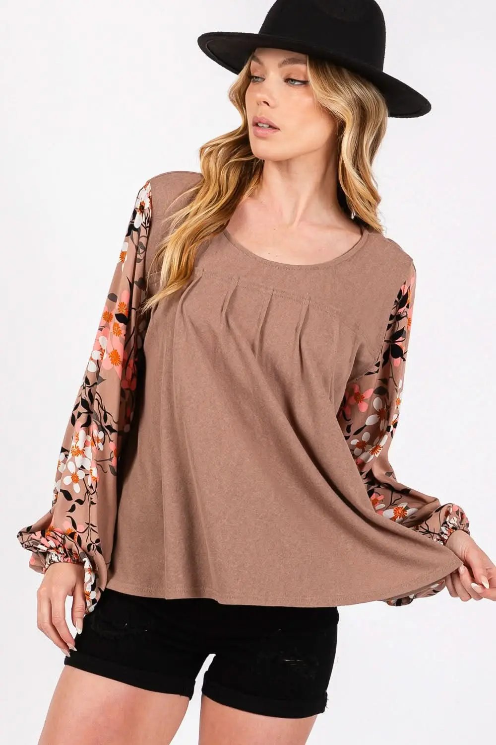 Trendsi Sage + Fig floral blouse, long sleeves