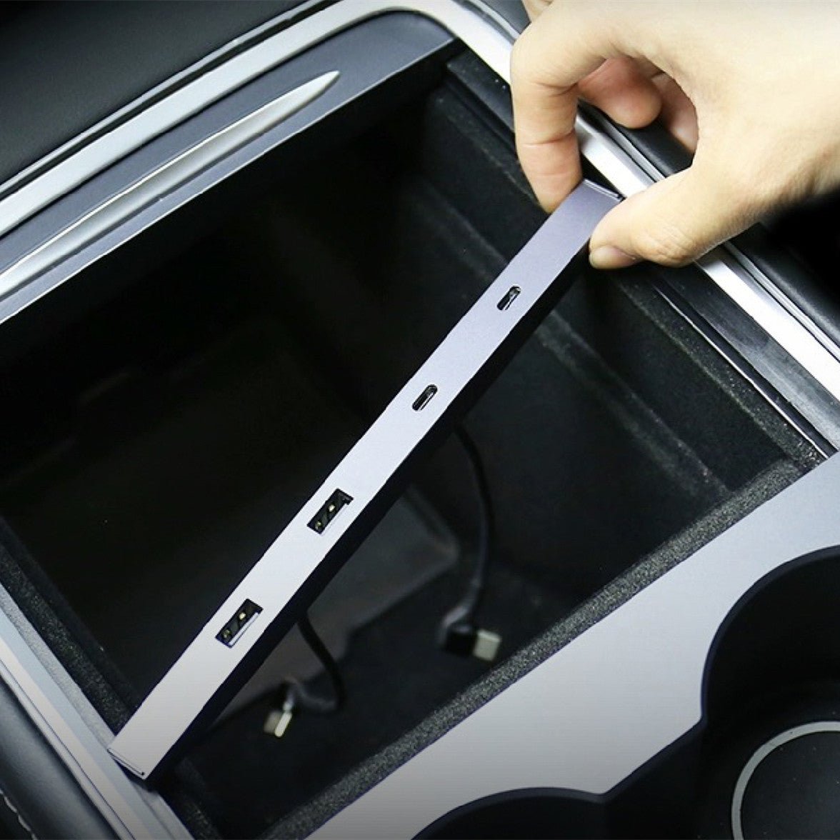 USB &amp;amp; Type-C Ports for Tesla Model 3 &amp;amp; Model Y