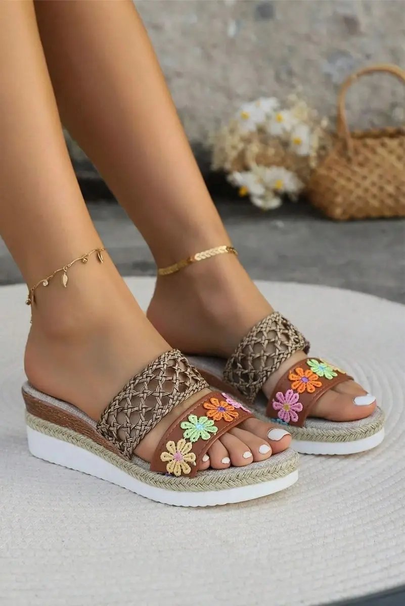 Love Salve White Floral Wedges Women&amp;#39;s Summer Casual Slippers - Braided Detail, Vacation Ready